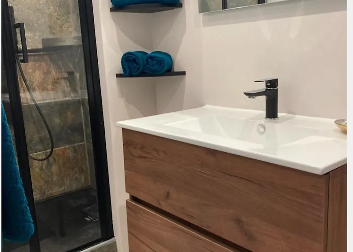 Bed & Breakfast La Secrete 4*